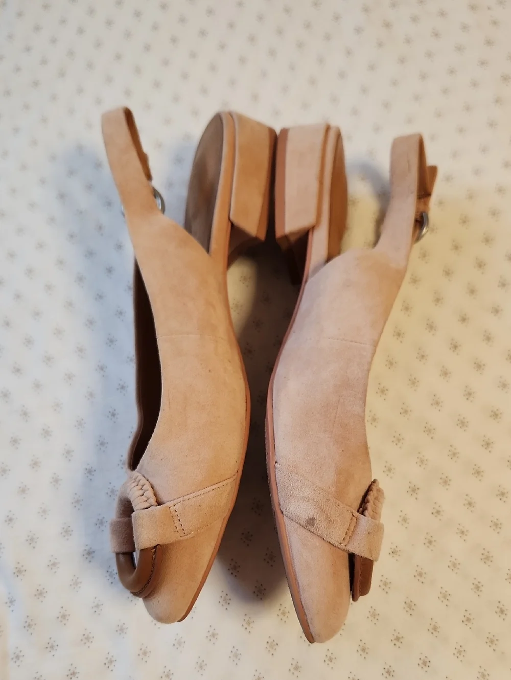 Gentle Souls by Kenneth Cole Blush Suede Slingback Flats with Decorative Ring- 8